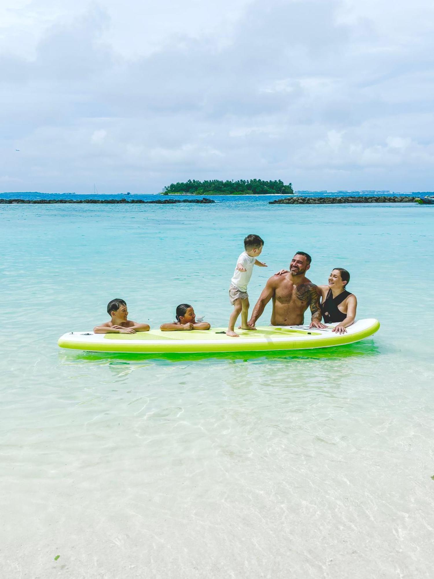 Bandos Maldives - One Way Transfer Free For Stays From 1St May Till 30Th Sept 2025 Bandos Island Екстер'єр фото