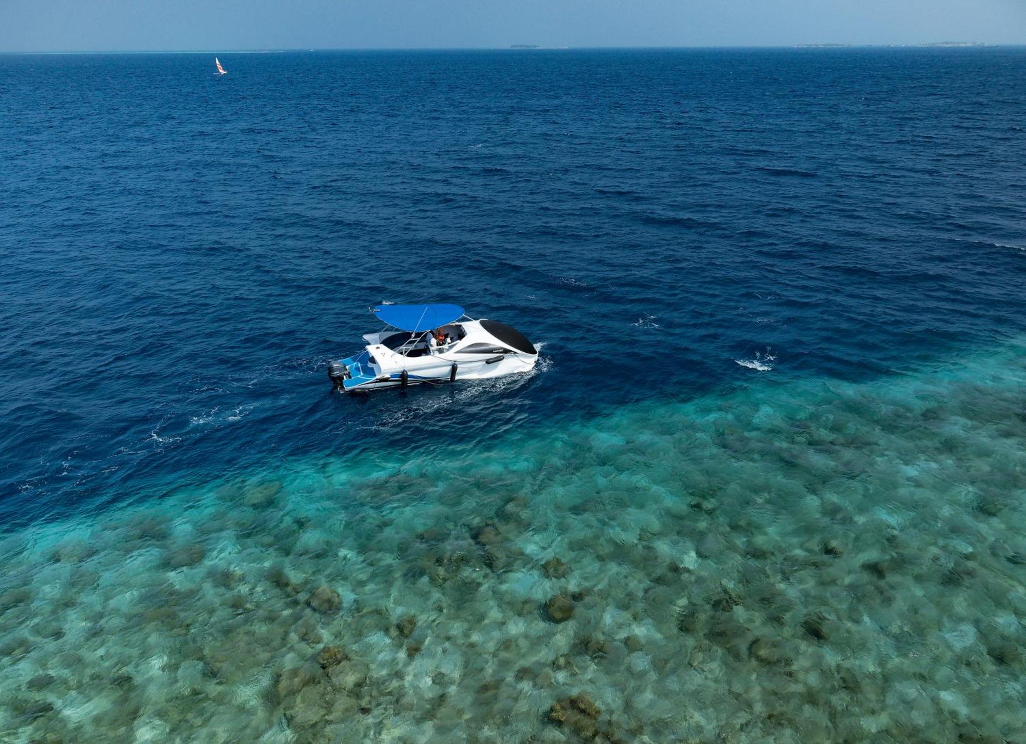 Bandos Maldives - One Way Transfer Free For Stays From 1St May Till 30Th Sept 2025 Bandos Island Екстер'єр фото